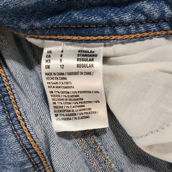 American Eagle Outfitters Light Wash Boot Cut Jeans - Picture 8 of 9